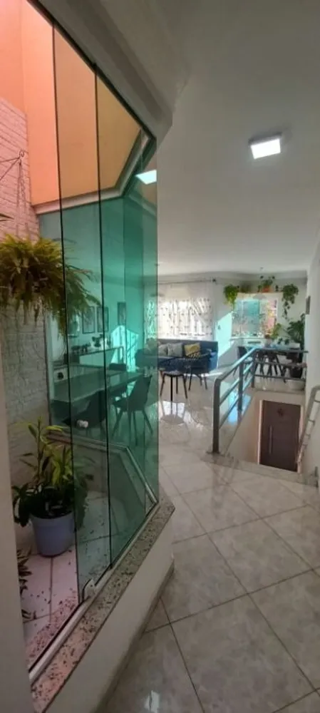 Sobrado, 3 quartos, 238 m² - Foto 7