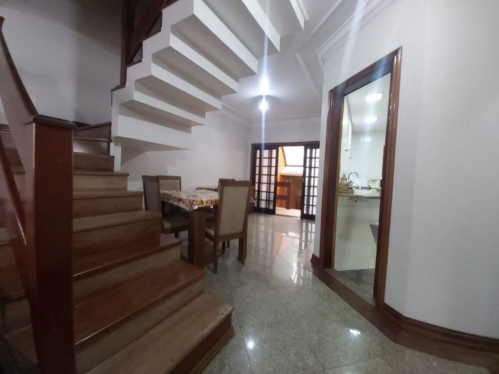 Sobrado, 3 quartos, 210 m² - Foto 3