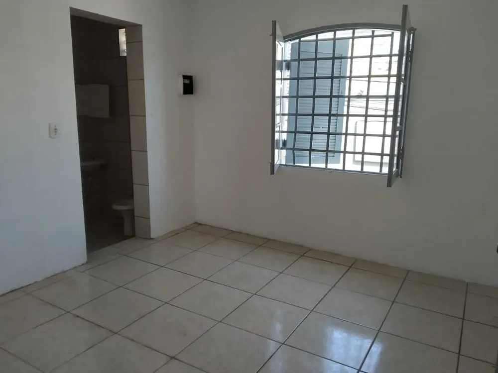 Sobrado, 5 quartos, 262 m² - Foto 5