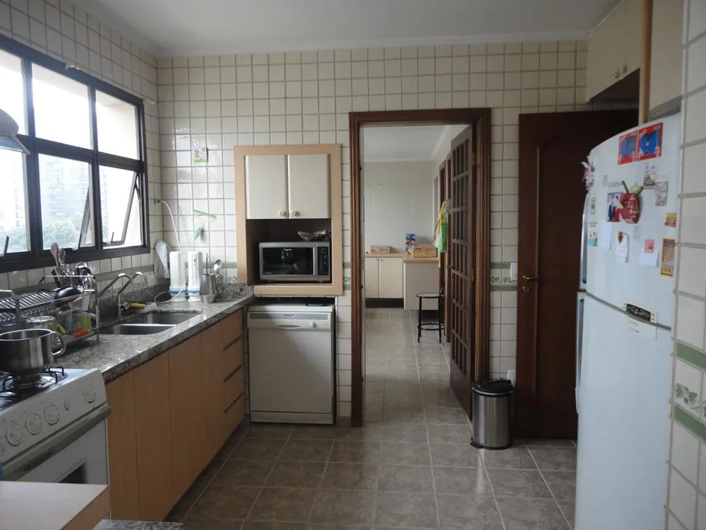Apartamento, 3 quartos, 211 m² - Foto 11