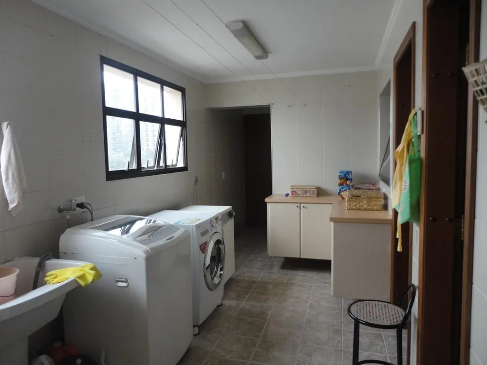 Apartamento, 3 quartos, 211 m² - Foto 4