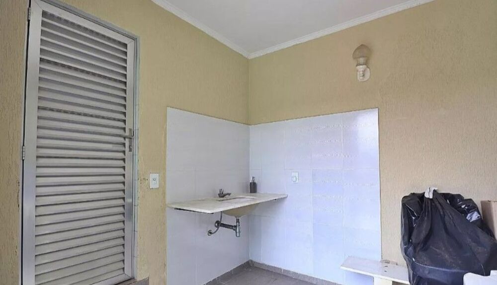 Sobrado à venda e aluguel com 3 quartos, 266m² - Foto 3