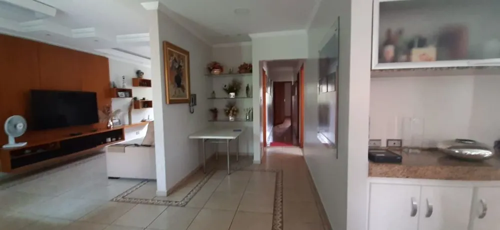 Casa, 3 quartos, 250 m² - Foto 1