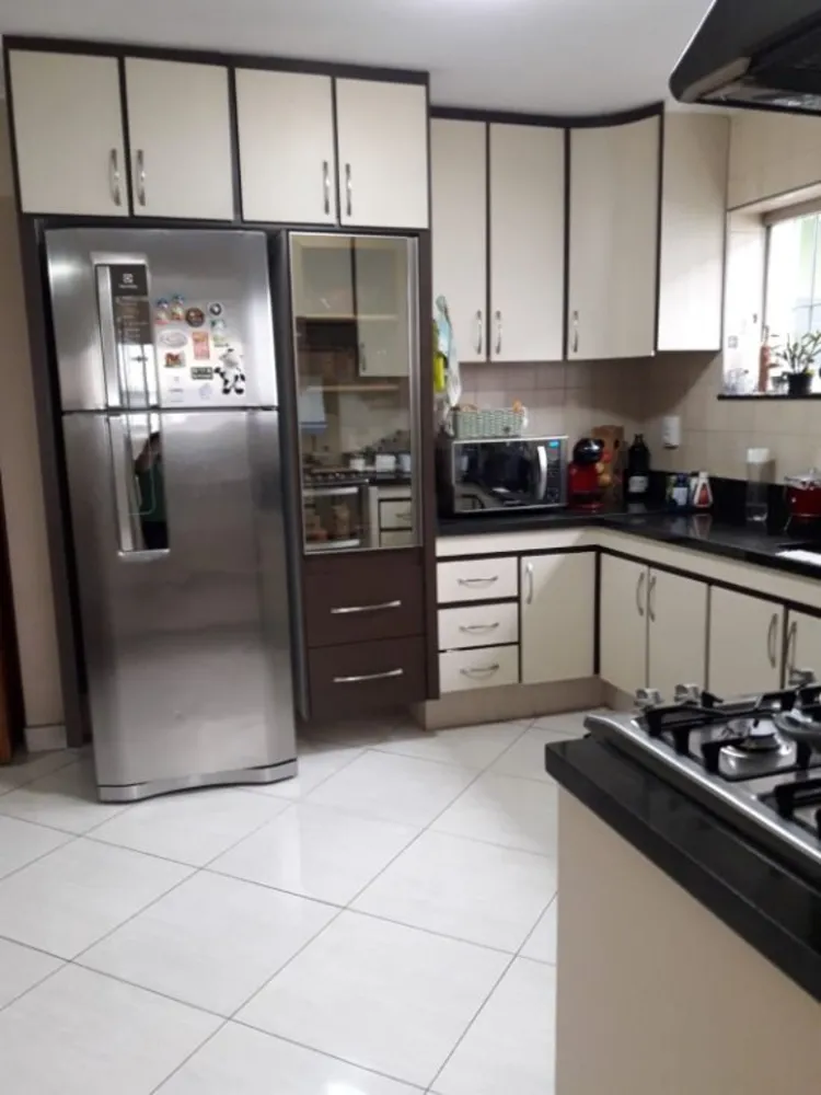 Sobrado, 3 quartos, 279 m² - Foto 12