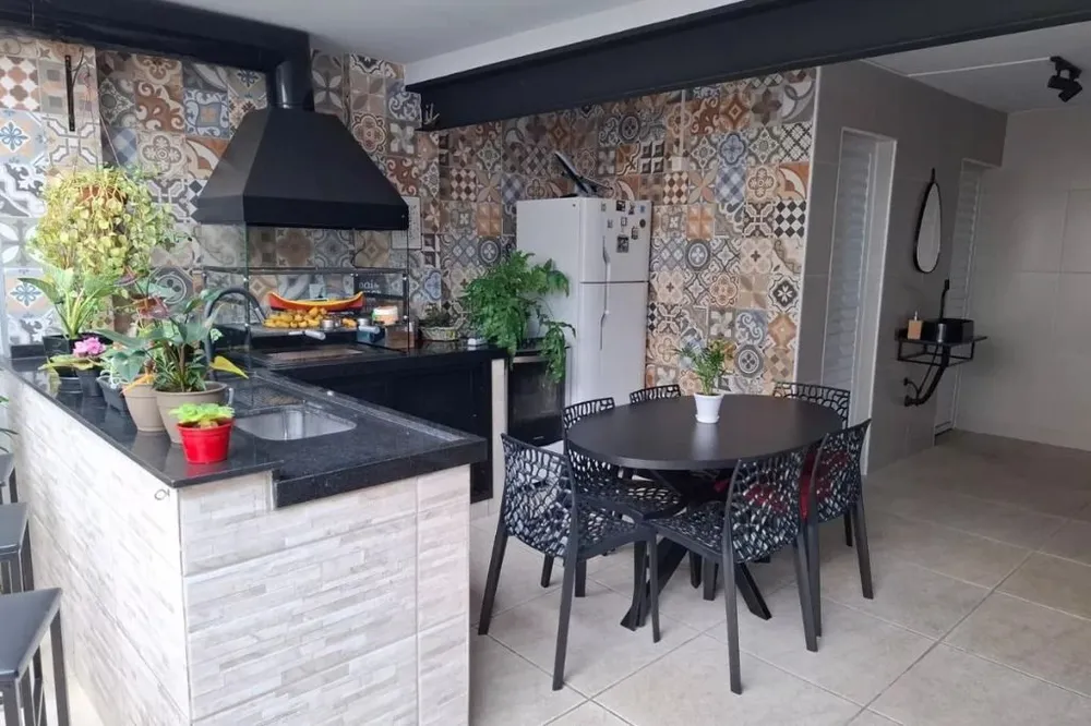 Sobrado, 3 quartos, 211 m² - Foto 4