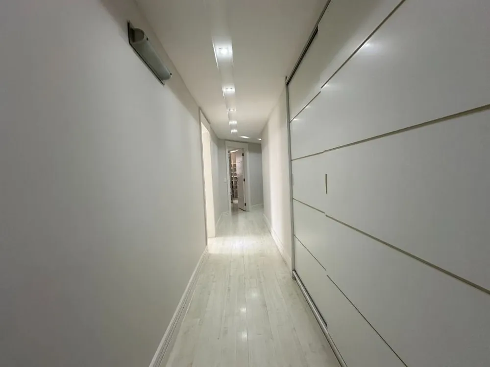Apartamento, 3 quartos, 330 m² - Foto 10