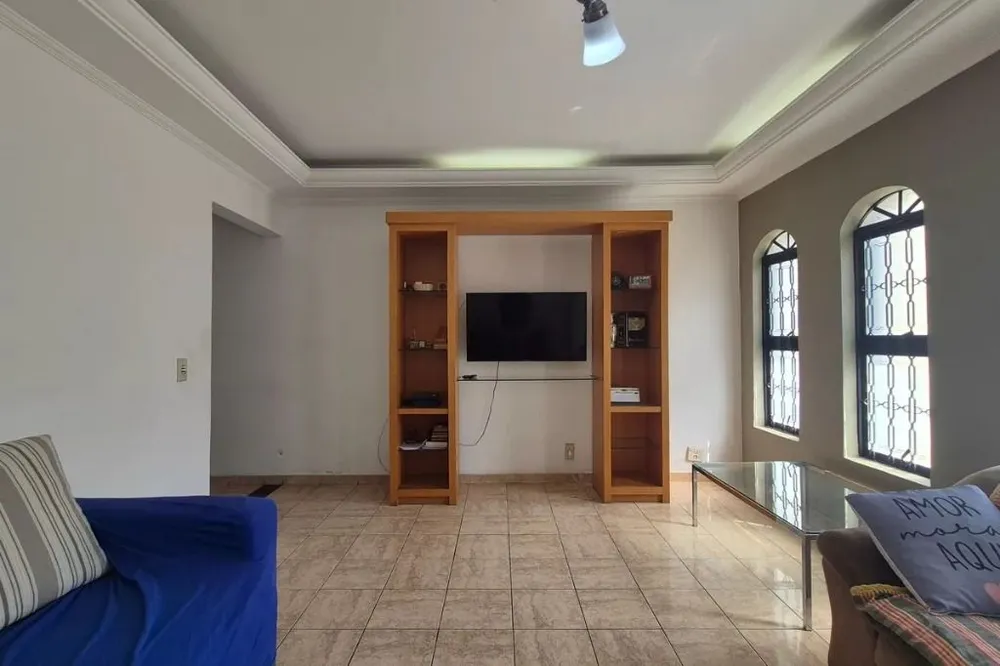 Casa, 3 quartos, 556 m² - Foto 2