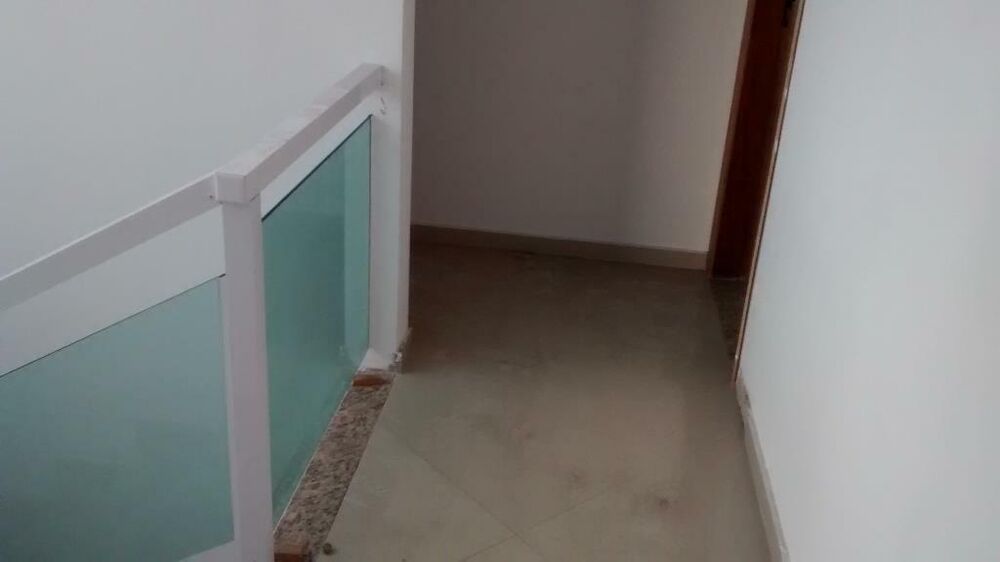 Sobrado à venda e aluguel com 3 quartos, 432m² - Foto 8