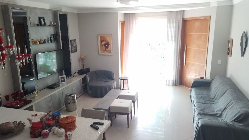 Sobrado à venda com 4 quartos, 223m² - Foto 2