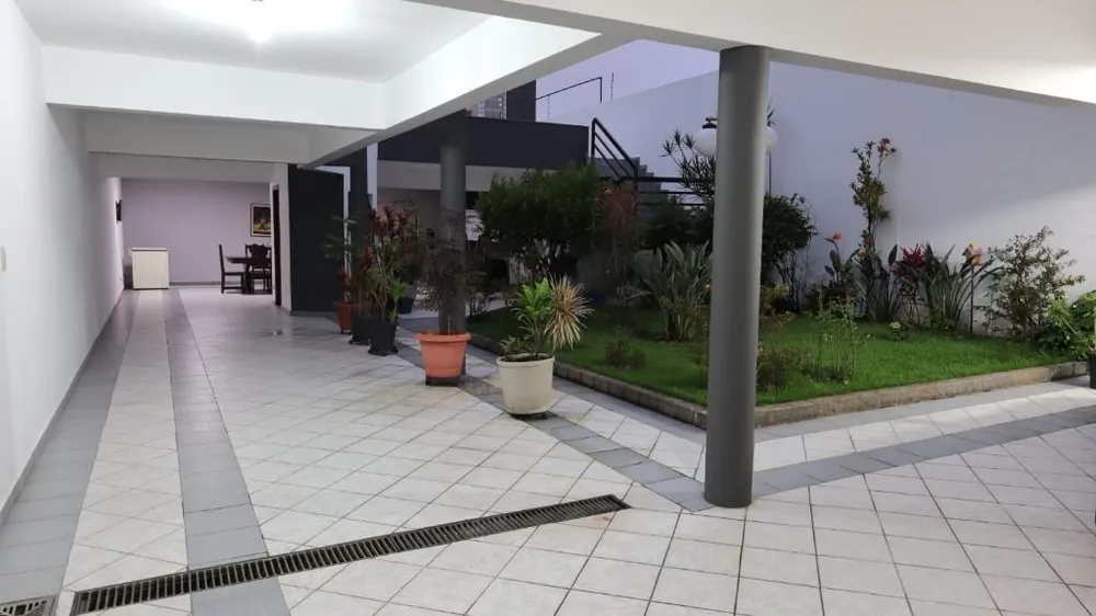 Sobrado, 4 quartos, 613 m² - Foto 4