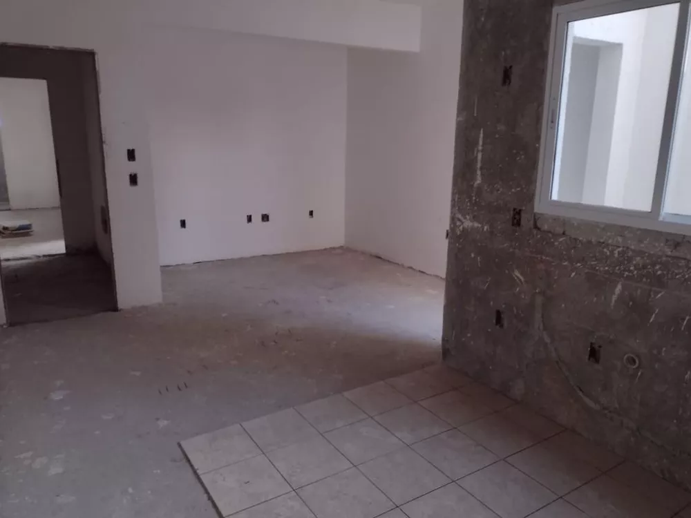 Apartamento à venda com 2 quartos, 60m² - Foto 3