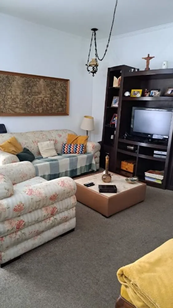 Casa, 3 quartos, 220 m² - Foto 1