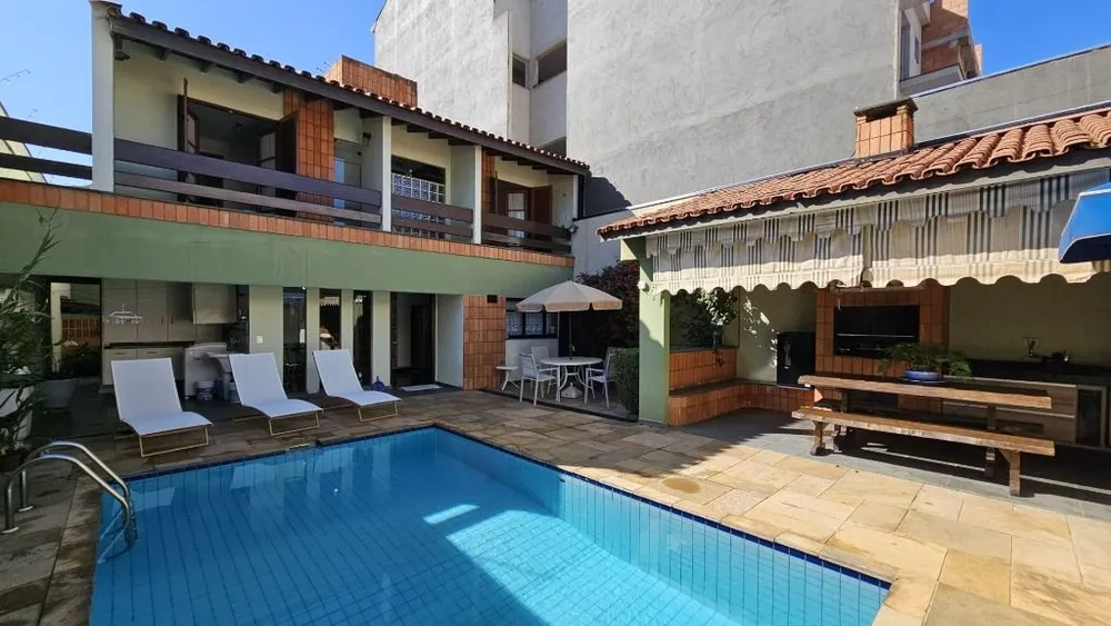 Sobrado, 4 quartos, 354 m² - Foto 1