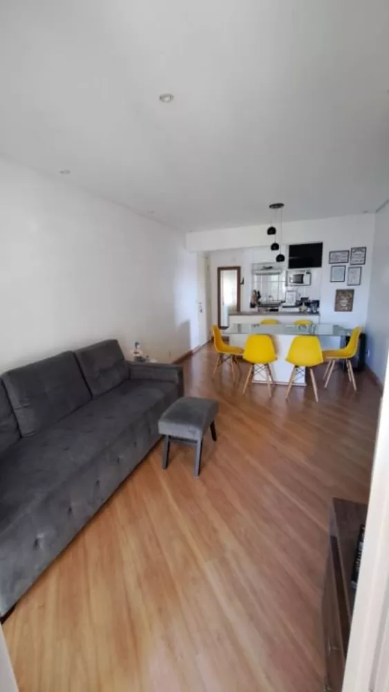 Apartamento à venda com 3 quartos, 77m² - Foto 3