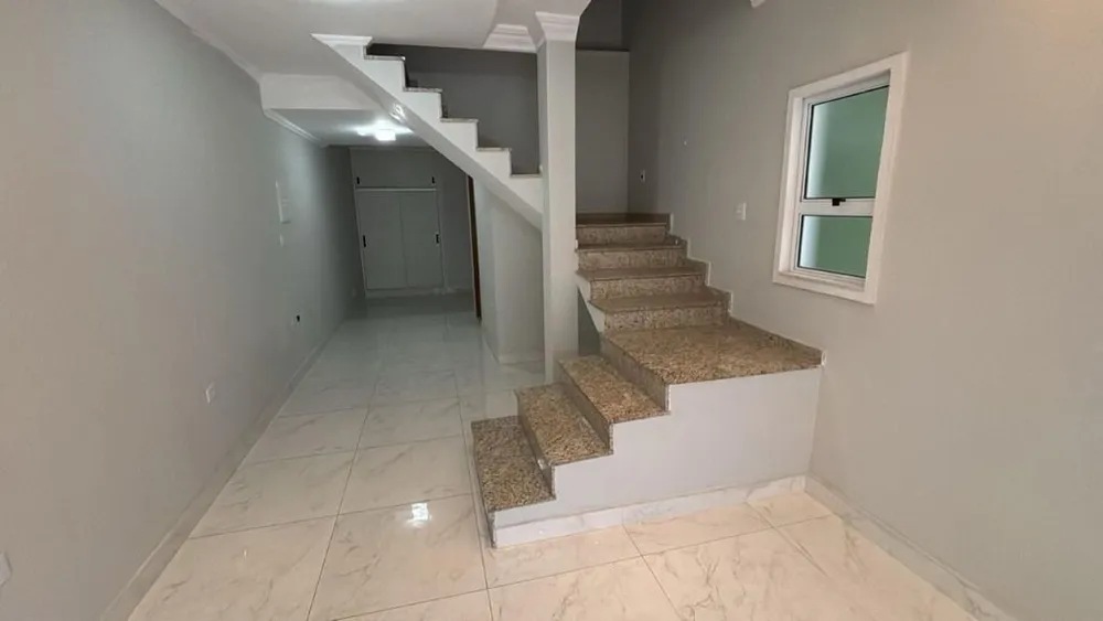 Sobrado, 3 quartos, 208 m² - Foto 1