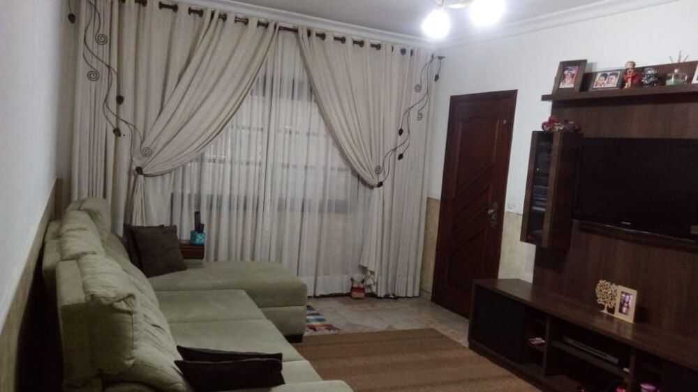 Sobrado, 3 quartos, 204 m² - Foto 2