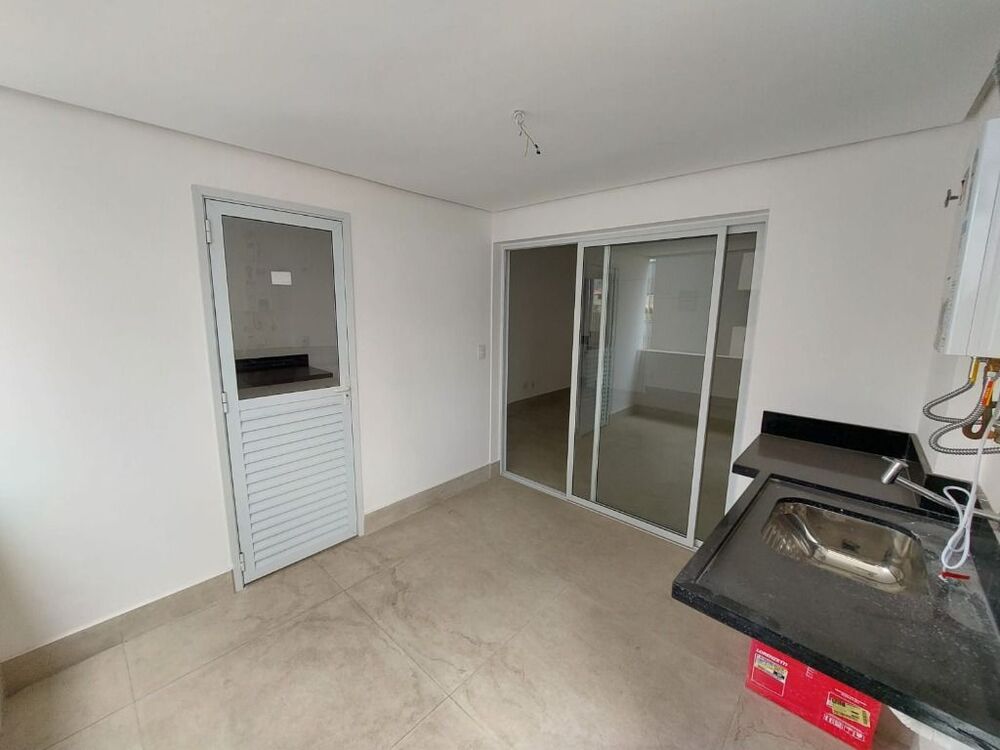 Apartamento para alugar com 1 quarto, 63m² - Foto 4