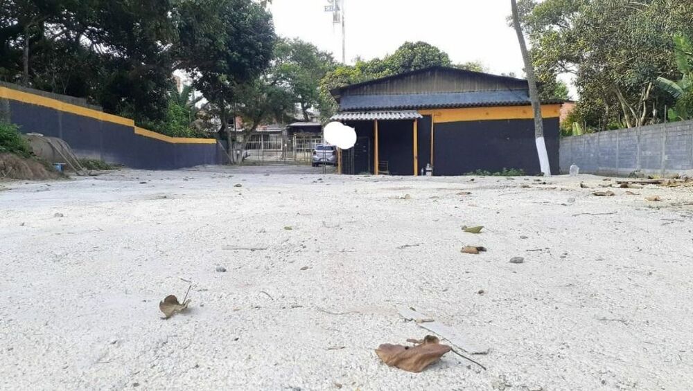 Loteamento e Condomínio, 580 m² - Foto 1