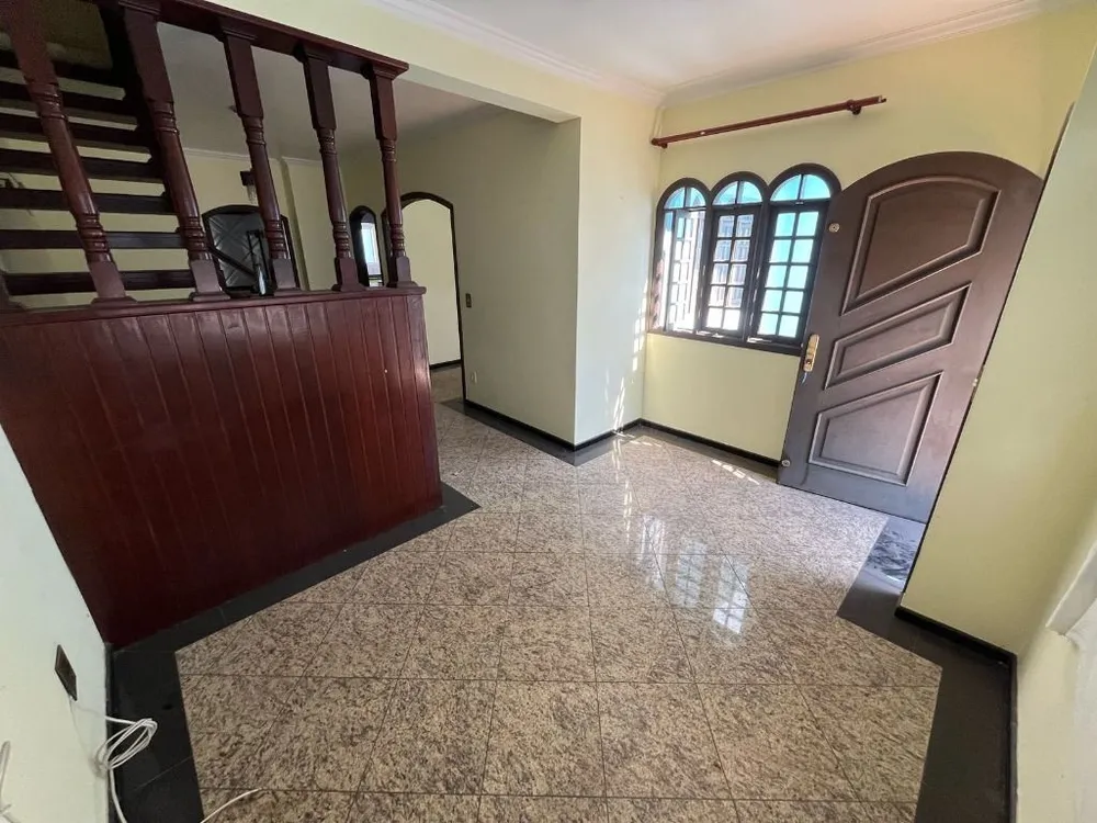 Sobrado, 3 quartos, 303 m² - Foto 3