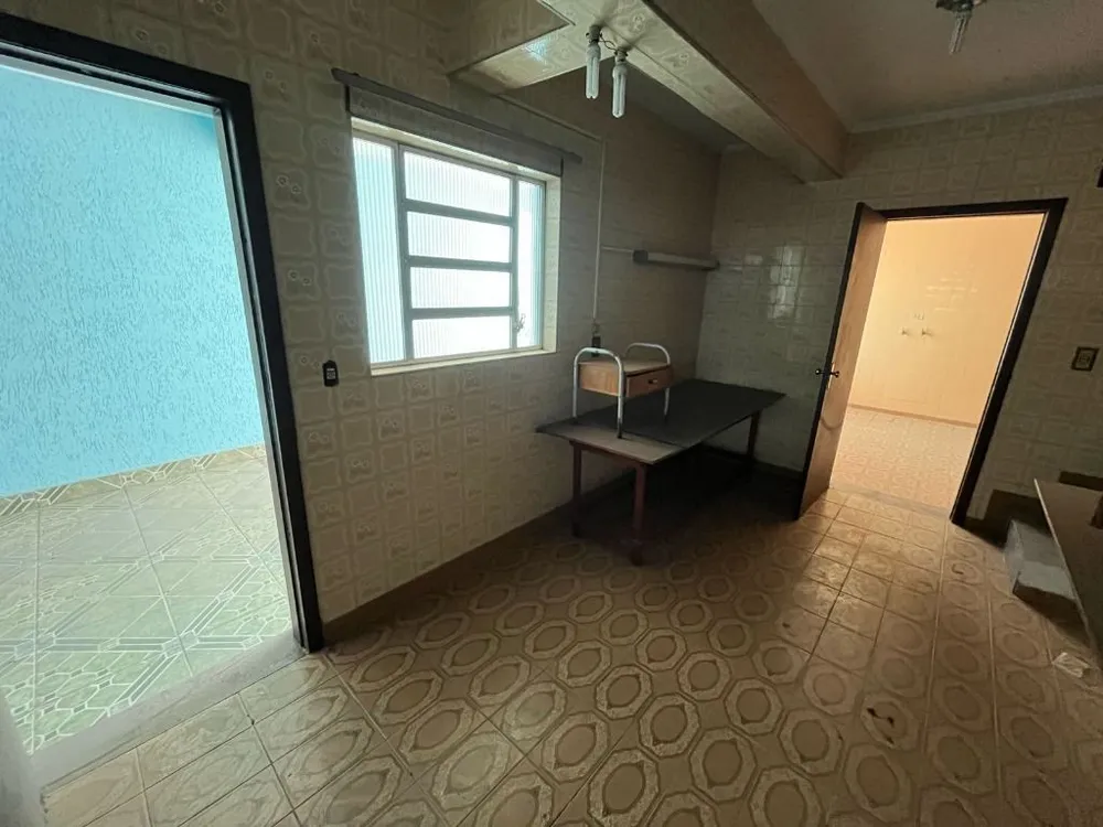 Sobrado, 3 quartos, 303 m² - Foto 12