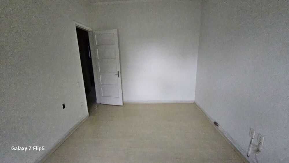 Sobrado à venda com 3 quartos, 133m² - Foto 4