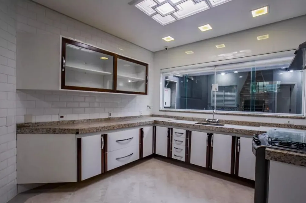 Sobrado, 4 quartos, 204 m² - Foto 3