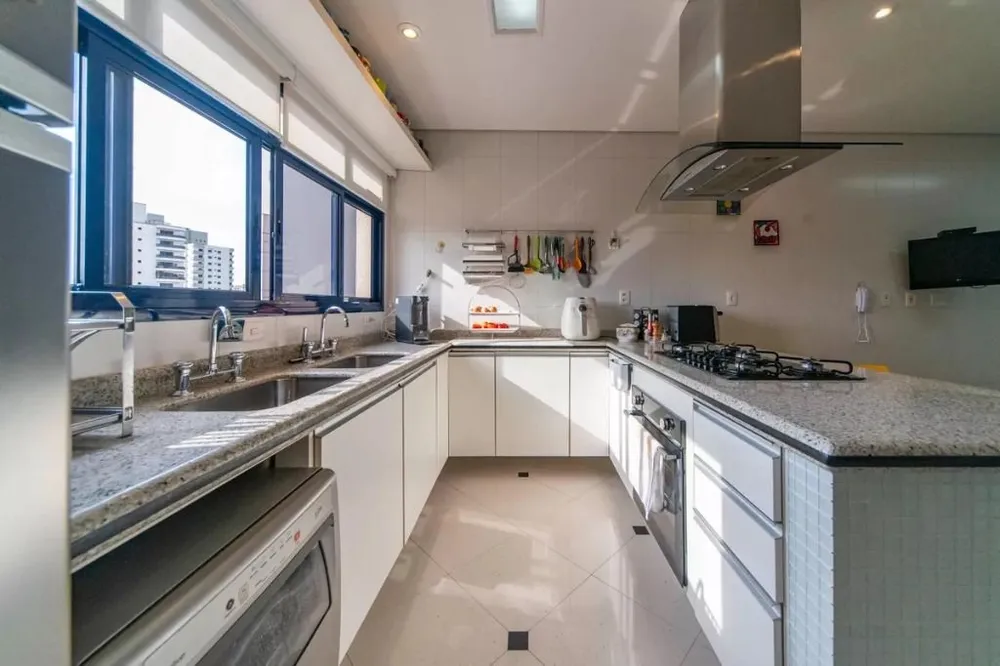 Apartamento, 4 quartos, 209 m² - Foto 6