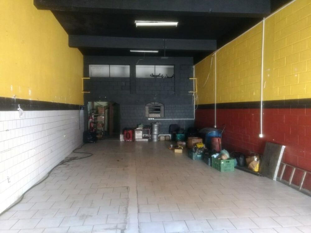 Depósito-Galpão, 222 m² - Foto 2