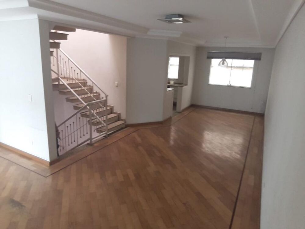 Sobrado, 3 quartos, 227 m² - Foto 3