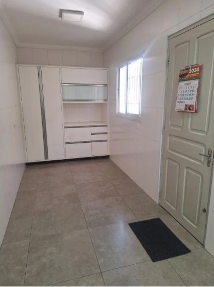 Casa, 2 quartos, 185 m² - Foto 9