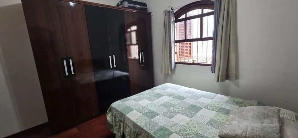 Sobrado, 4 quartos, 200 m² - Foto 1