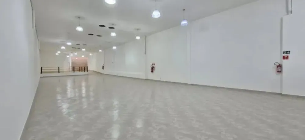 Loja-Salão, 551 m² - Foto 1
