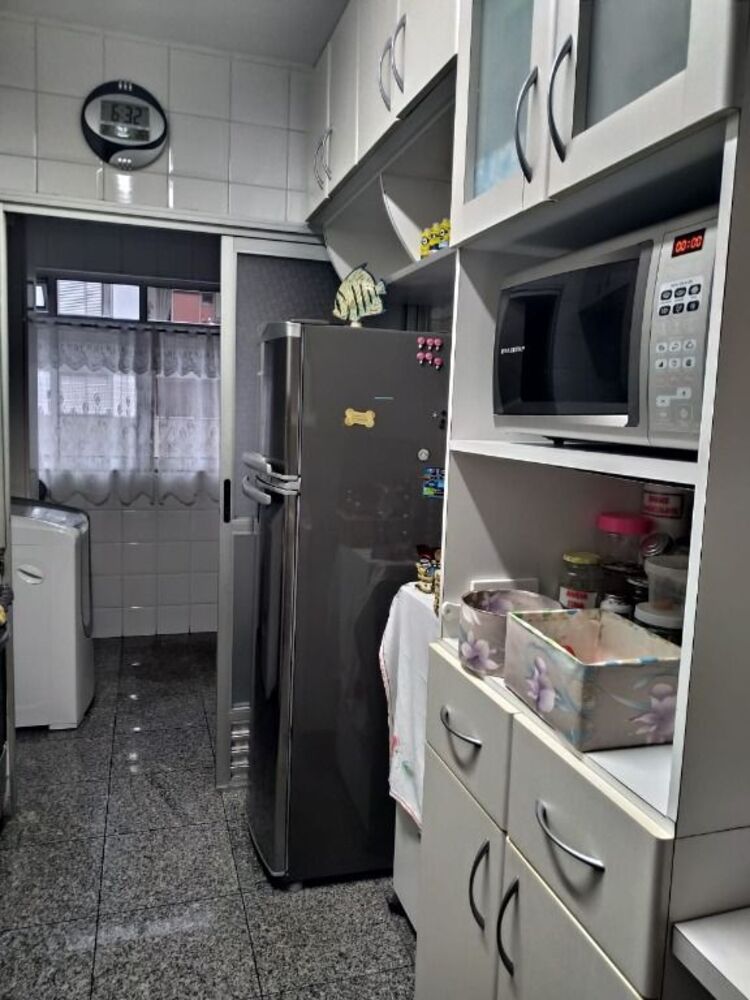 Apartamento à venda com 3 quartos, 96m² - Foto 8