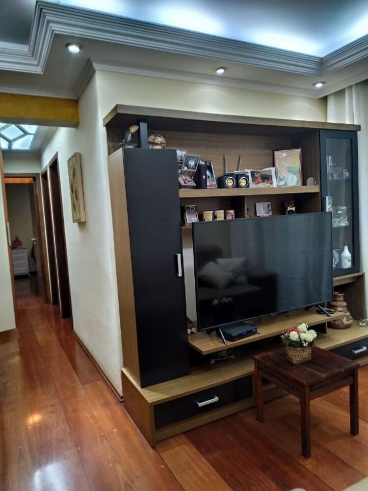 Apartamento à venda com 3 quartos, 96m² - Foto 2
