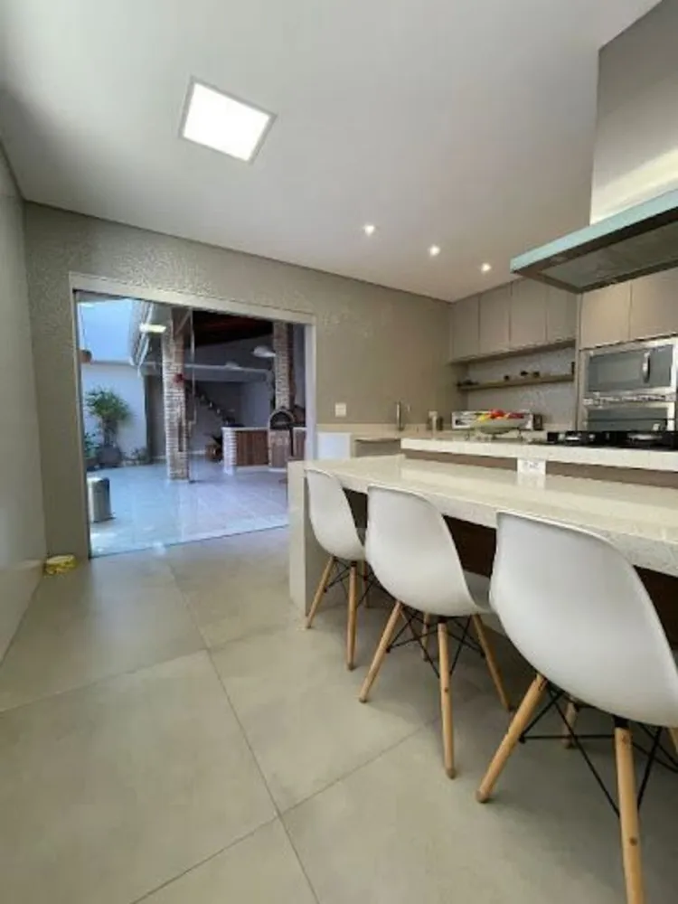 Sobrado, 3 quartos, 316 m² - Foto 6