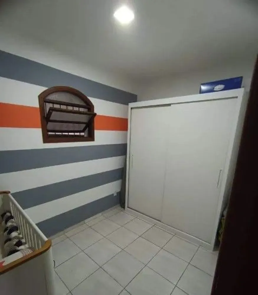 Casa, 3 quartos, 240 m² - Foto 10