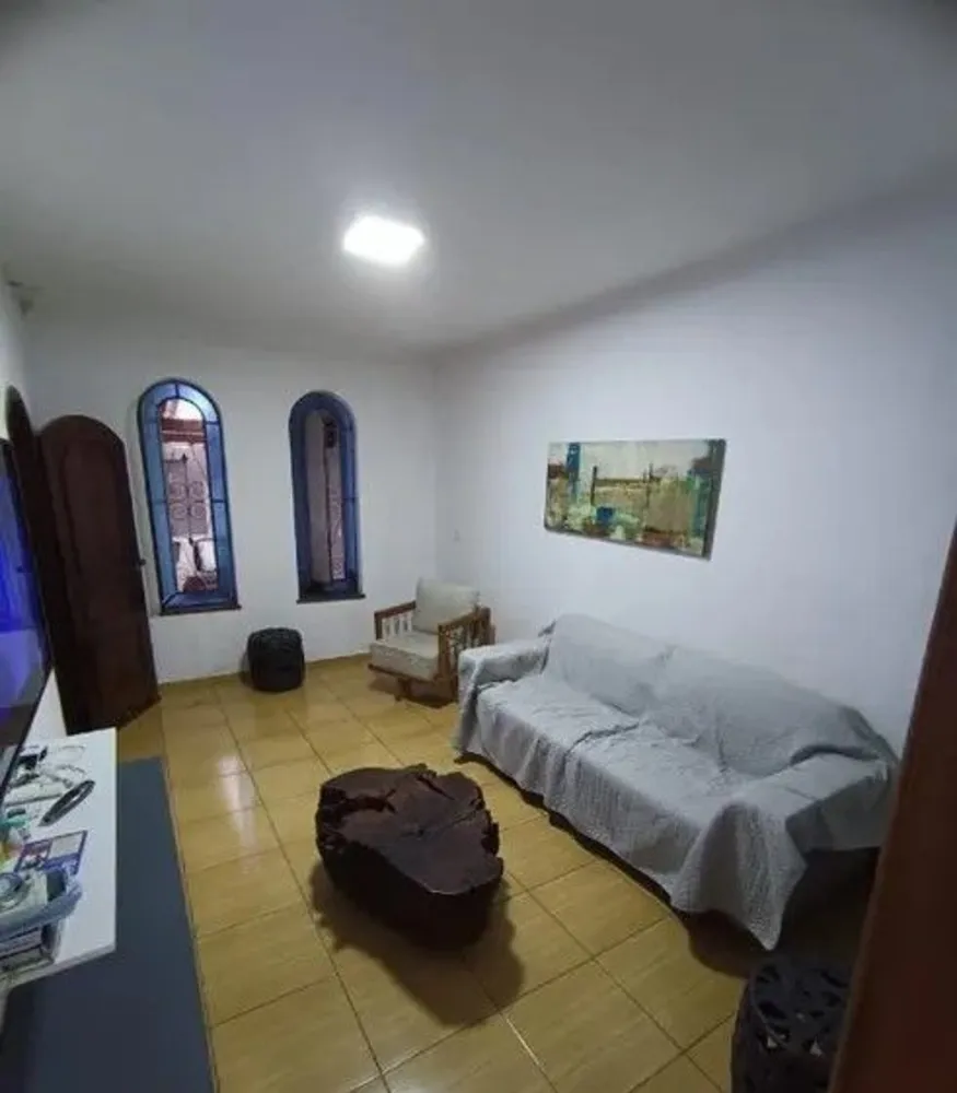 Casa, 3 quartos, 240 m² - Foto 2