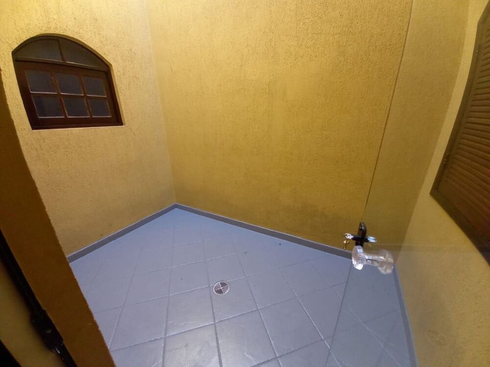 Sobrado à venda e aluguel com 3 quartos, 262m² - Foto 3