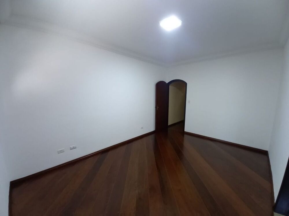 Sobrado à venda e aluguel com 3 quartos, 262m² - Foto 5