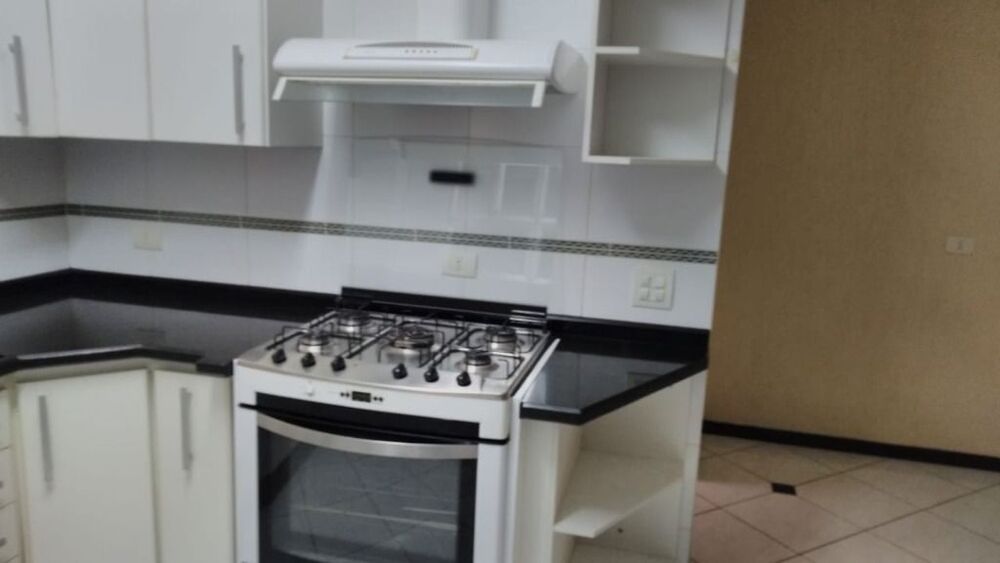 Sobrado, 3 quartos, 174 m² - Foto 1