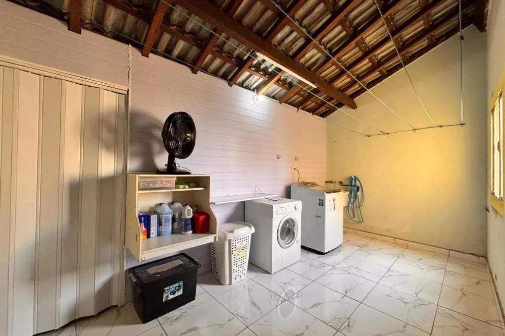 Sobrado, 4 quartos, 241 m² - Foto 9