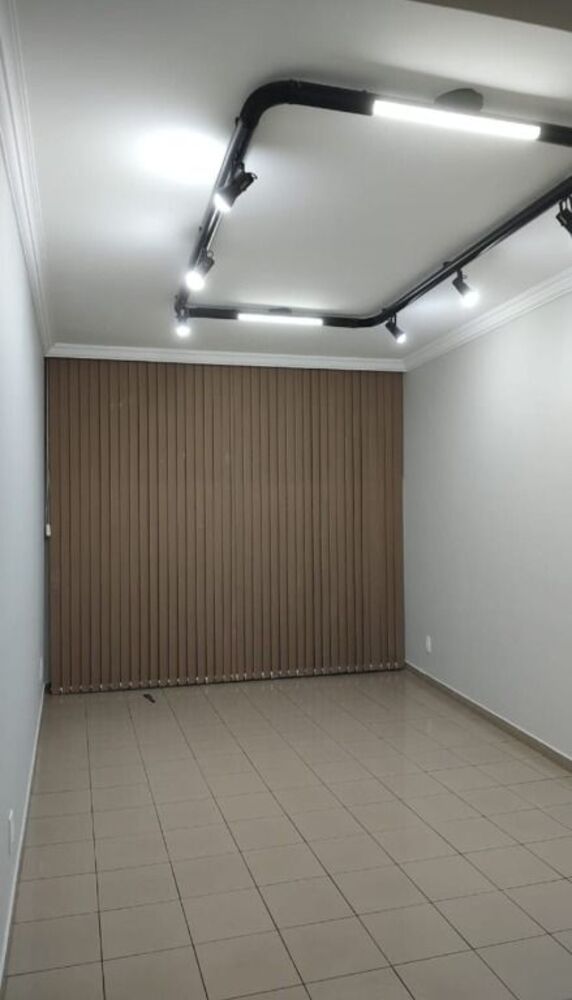 Apartamento à venda com 2 quartos, 75m² - Foto 1