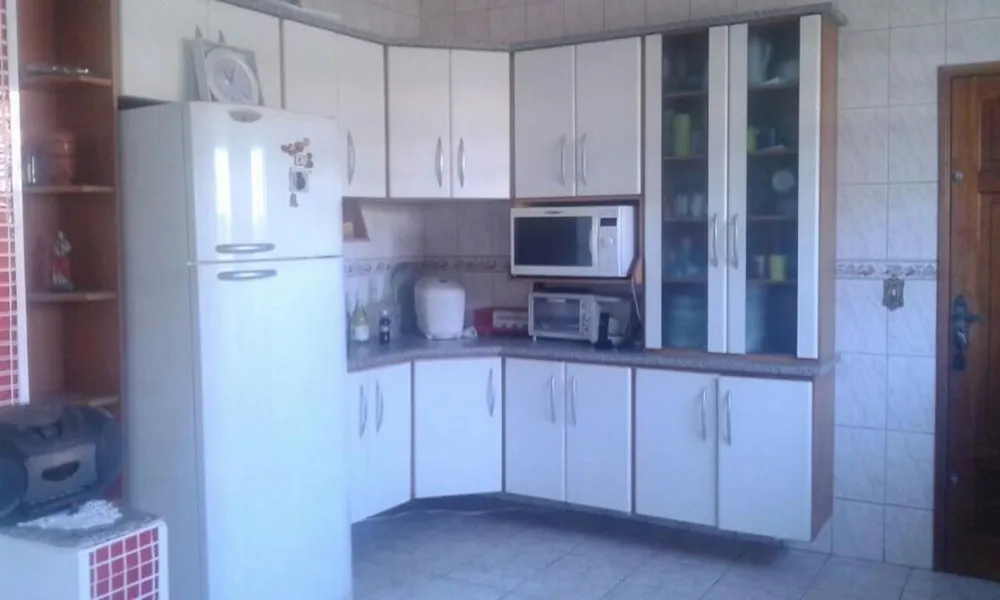 Sobrado, 3 quartos, 200 m² - Foto 2