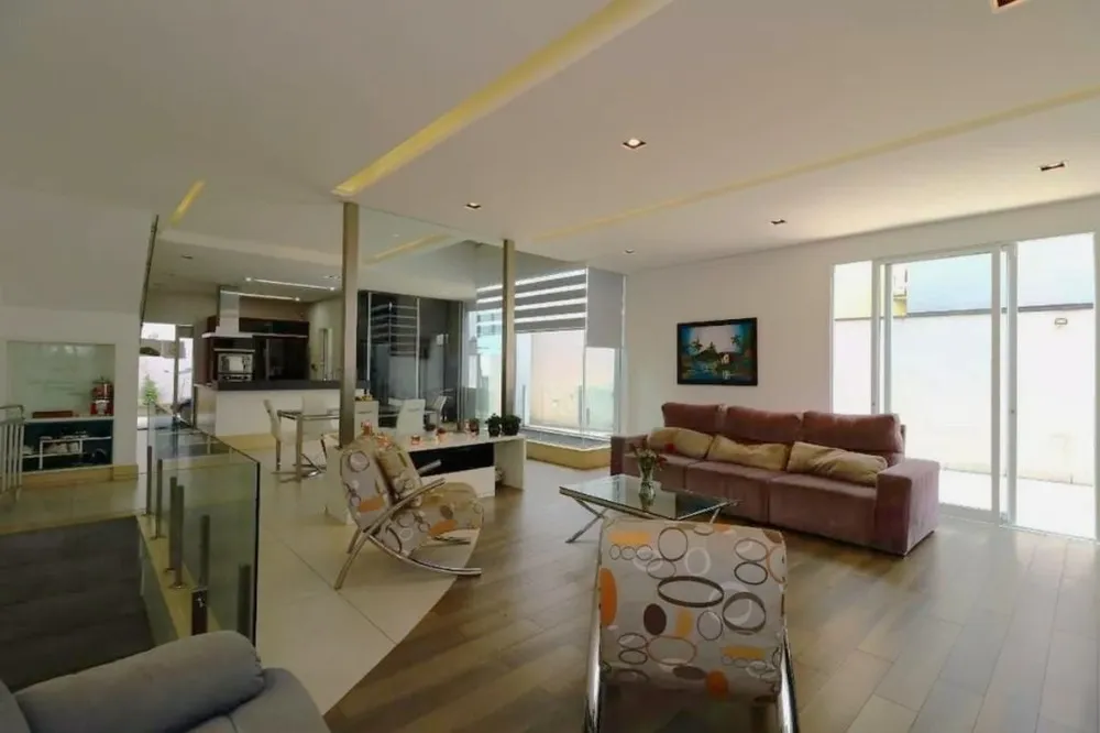 Sobrado, 4 quartos, 357 m² - Foto 2