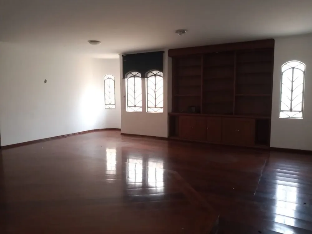 Sobrado, 3 quartos, 280 m² - Foto 1