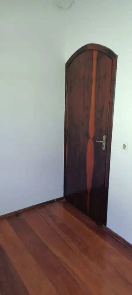 Sobrado, 3 quartos, 274 m² - Foto 2