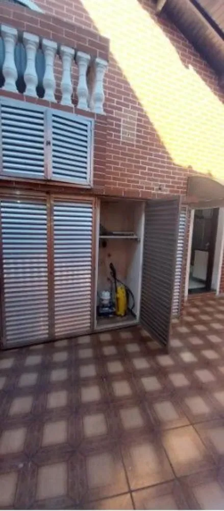 Casa, 3 quartos, 257 m² - Foto 15