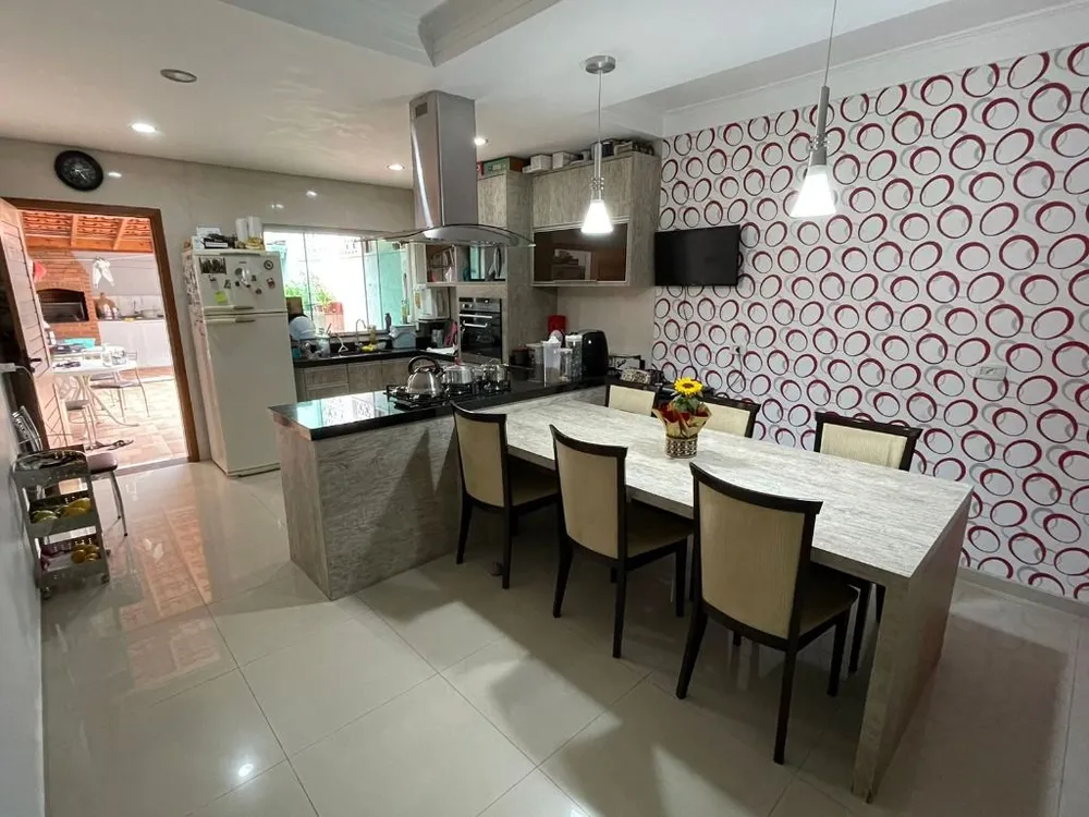 Sobrado, 3 quartos, 250 m² - Foto 11