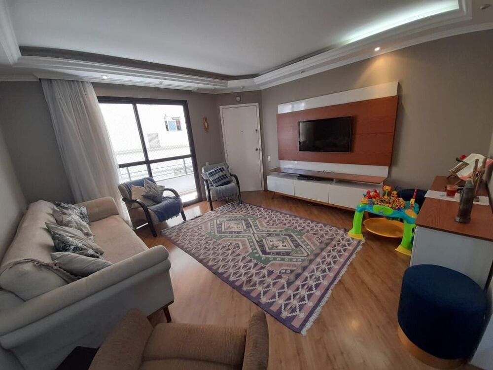 Apartamento à venda com 3 quartos, 105m² - Foto 1