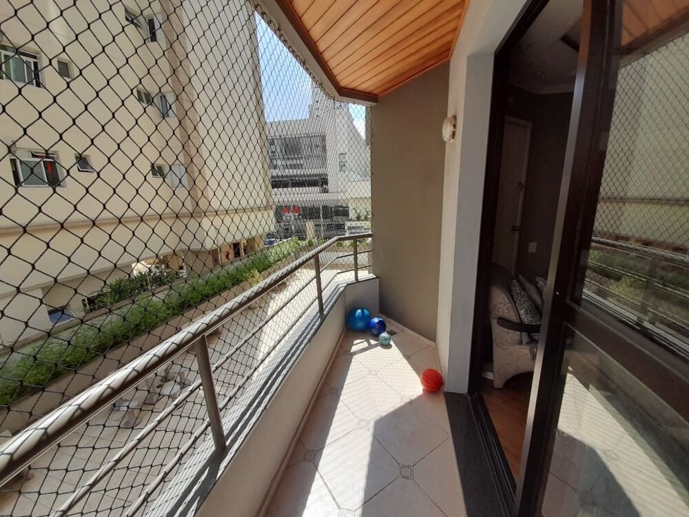 Apartamento à venda com 3 quartos, 105m² - Foto 6